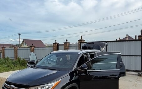 Toyota Highlander III, 2014 год, 2 450 000 рублей, 6 фотография