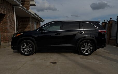 Toyota Highlander III, 2014 год, 2 450 000 рублей, 21 фотография