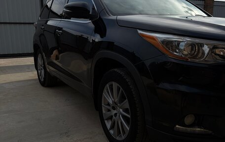 Toyota Highlander III, 2014 год, 2 450 000 рублей, 24 фотография