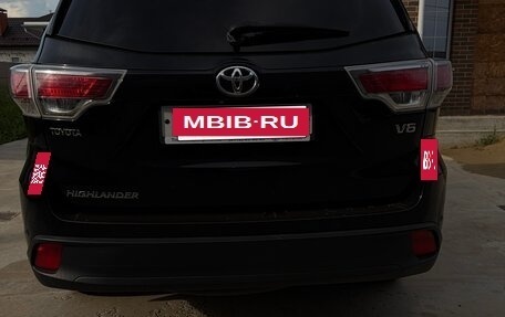Toyota Highlander III, 2014 год, 2 450 000 рублей, 27 фотография