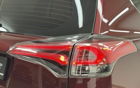 Toyota RAV4, 2017 год, 2 145 000 рублей, 10 фотография