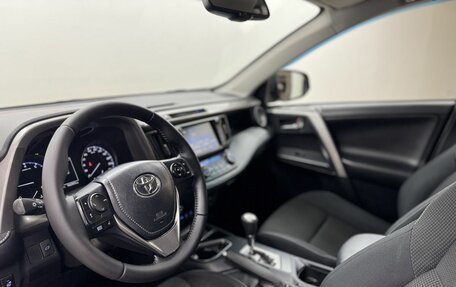 Toyota RAV4, 2017 год, 2 145 000 рублей, 11 фотография