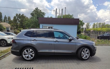Volkswagen Tiguan II, 2020 год, 2 980 000 рублей, 7 фотография