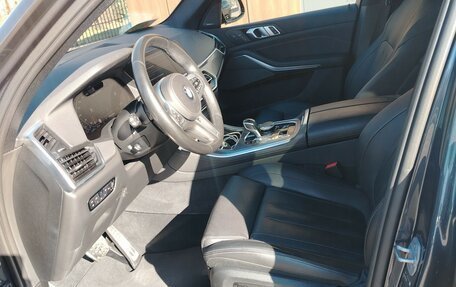 BMW X5, 2018 год, 7 300 000 рублей, 13 фотография