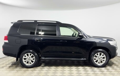 Toyota Land Cruiser 200, 2018 год, 6 620 900 рублей, 5 фотография