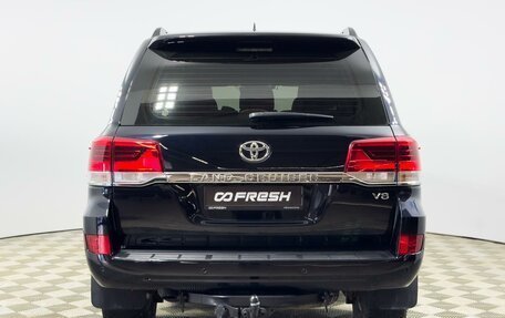 Toyota Land Cruiser 200, 2018 год, 6 620 900 рублей, 4 фотография