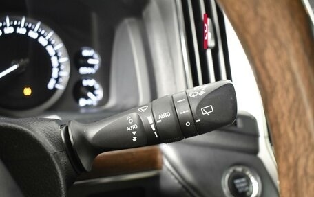 Toyota Land Cruiser 200, 2018 год, 6 620 900 рублей, 16 фотография
