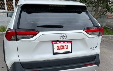 Toyota RAV4, 2025 год, 3 800 000 рублей, 5 фотография