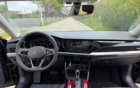 Volkswagen Passat B8 рестайлинг, 2023 год, 2 490 000 рублей, 6 фотография