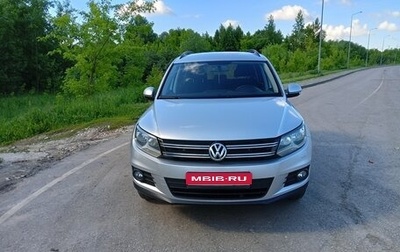 Volkswagen Tiguan I, 2011 год, 888 000 рублей, 1 фотография