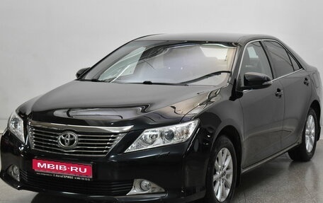Toyota Camry, 2013 год, 1 980 000 рублей, 1 фотография