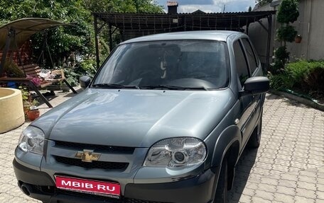 Chevrolet Niva I рестайлинг, 2014 год, 600 000 рублей, 1 фотография