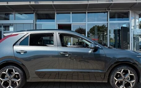 KIA Niro, 2023 год, 2 450 000 рублей, 7 фотография