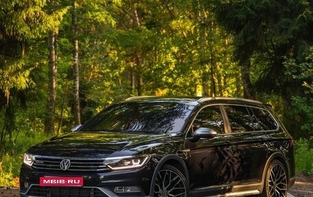 Volkswagen Passat B8 рестайлинг, 2018 год, 2 500 000 рублей, 2 фотография