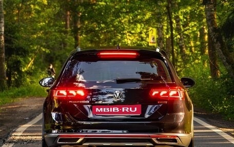 Volkswagen Passat B8 рестайлинг, 2018 год, 2 500 000 рублей, 7 фотография