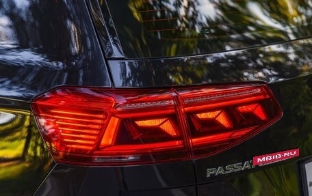 Volkswagen Passat B8 рестайлинг, 2018 год, 2 500 000 рублей, 24 фотография