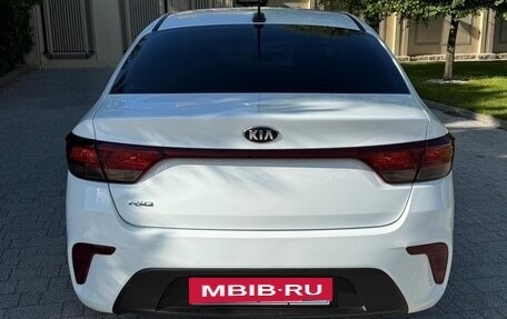 KIA Rio IV, 2020 год, 1 490 000 рублей, 3 фотография
