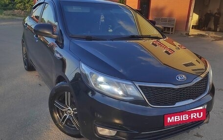 KIA Rio III рестайлинг, 2016 год, 800 000 рублей, 2 фотография