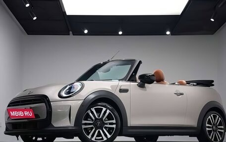 MINI Cabrio, 2022 год, 2 650 000 рублей, 3 фотография