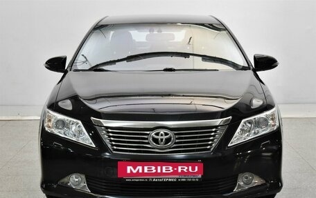 Toyota Camry, 2013 год, 1 980 000 рублей, 2 фотография