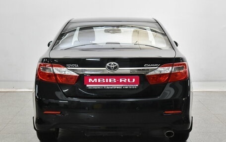 Toyota Camry, 2013 год, 1 980 000 рублей, 3 фотография