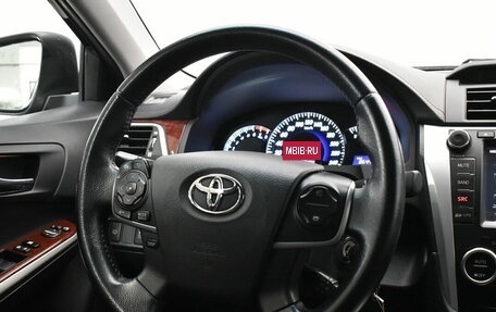 Toyota Camry, 2013 год, 1 980 000 рублей, 13 фотография