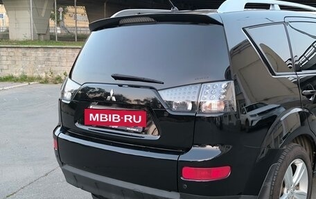 Mitsubishi Outlander III рестайлинг 3, 2008 год, 1 020 000 рублей, 9 фотография