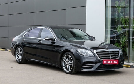 Mercedes-Benz S-Класс, 2019 год, 4 700 000 рублей, 3 фотография