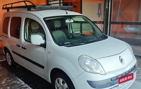 Renault Kangoo II рестайлинг, 2010 год, 875 000 рублей, 15 фотография