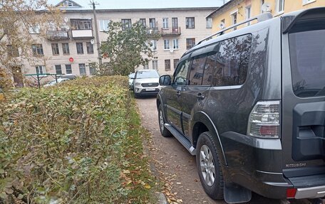 Mitsubishi Pajero IV, 2012 год, 2 100 000 рублей, 4 фотография