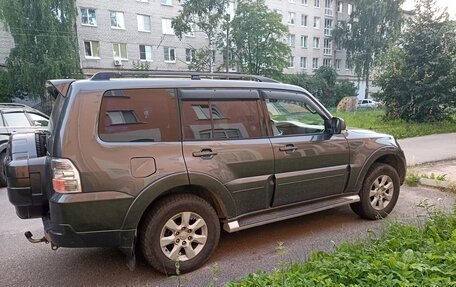 Mitsubishi Pajero IV, 2012 год, 2 100 000 рублей, 3 фотография