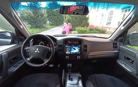 Mitsubishi Pajero IV, 2012 год, 2 100 000 рублей, 10 фотография