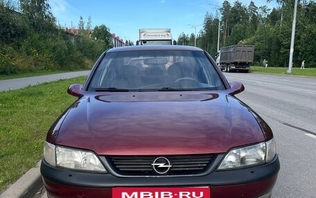 Opel Vectra B рестайлинг, 1996 год, 130 000 рублей, 2 фотография