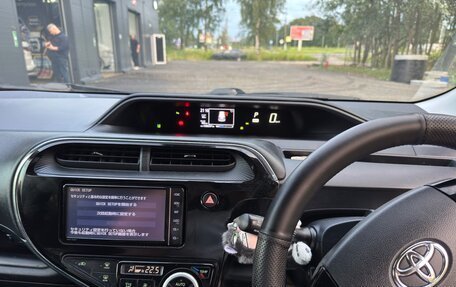 Toyota Aqua I, 2019 год, 1 450 000 рублей, 9 фотография