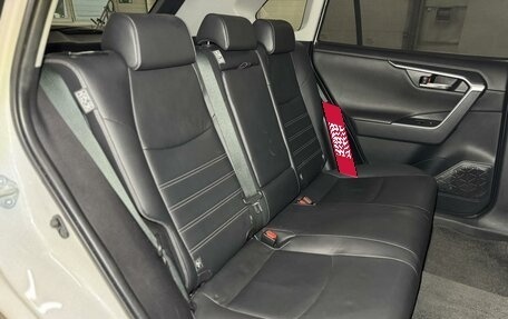 Toyota RAV4, 2019 год, 2 929 000 рублей, 30 фотография