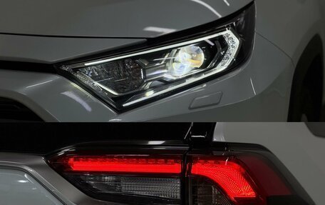 Toyota RAV4, 2019 год, 2 929 000 рублей, 34 фотография