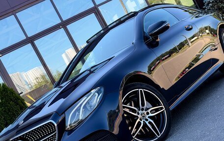 Mercedes-Benz E-Класс, 2018 год, 4 050 000 рублей, 2 фотография