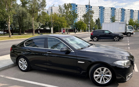 BMW 5 серия, 2016 год, 2 060 000 рублей, 2 фотография
