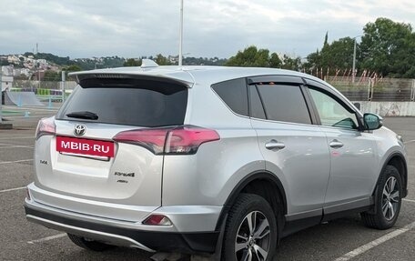 Toyota RAV4, 2016 год, 2 250 000 рублей, 4 фотография
