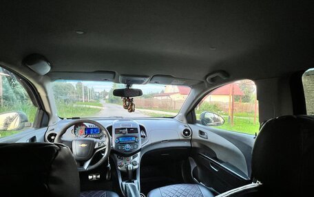 Chevrolet Aveo III, 2013 год, 800 000 рублей, 7 фотография