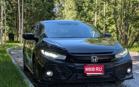 Honda Civic IX, 2018 год, 1 755 000 рублей, 2 фотография
