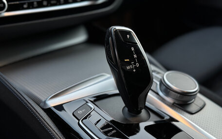 BMW 5 серия, 2019 год, 3 800 000 рублей, 16 фотография