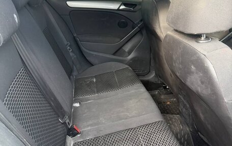 Volkswagen Golf VI, 2011 год, 350 000 рублей, 15 фотография