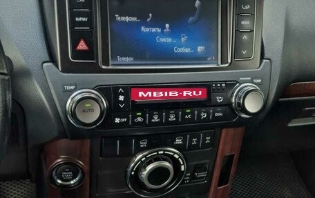 Toyota Land Cruiser Prado 150 рестайлинг 2, 2017 год, 4 200 000 рублей, 4 фотография
