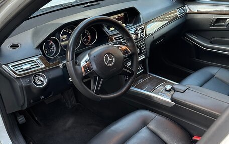 Mercedes-Benz E-Класс, 2014 год, 1 950 000 рублей, 10 фотография