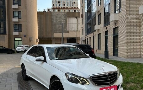 Mercedes-Benz E-Класс, 2014 год, 1 950 000 рублей, 1 фотография
