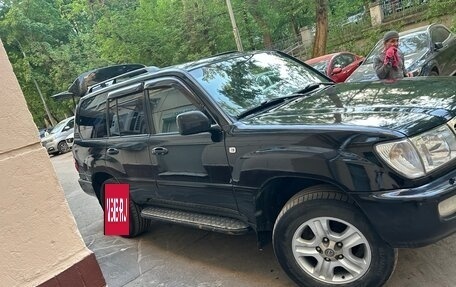 Toyota Land Cruiser 100 рестайлинг 2, 1998 год, 1 600 000 рублей, 3 фотография