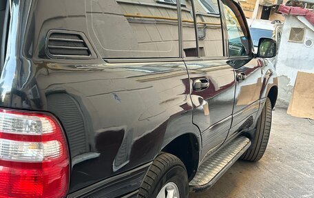 Toyota Land Cruiser 100 рестайлинг 2, 1998 год, 1 600 000 рублей, 4 фотография