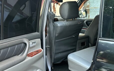 Toyota Land Cruiser 100 рестайлинг 2, 1998 год, 1 600 000 рублей, 9 фотография