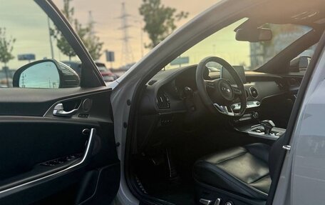 KIA Stinger I, 2019 год, 2 250 000 рублей, 8 фотография